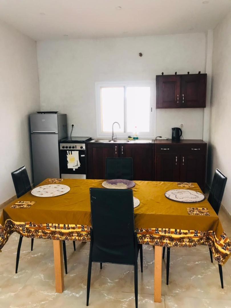 Maison D Hote La Dore Du Senegal Bas-De - Villa Somone Exterior foto